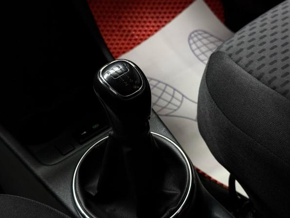 Skoda Fabia II Рестайлинг с пробегом 2014 года, цена 599 000 рублей, 180000 км, хэтчбек, Автокод Объявления