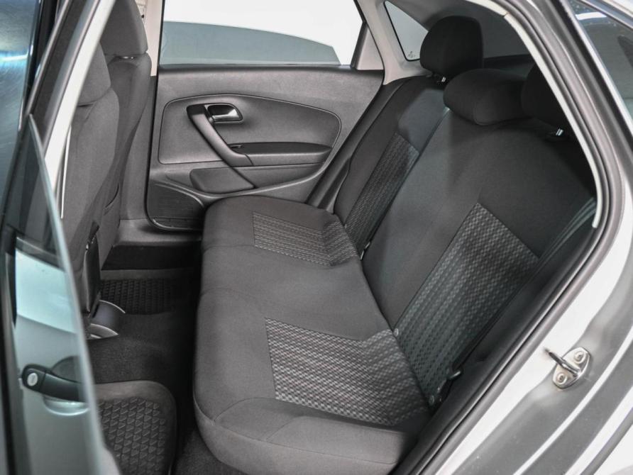 Volkswagen Polo V Рестайлинг Ростов-на-Дону  - изображение 9