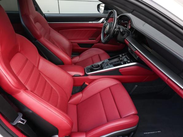 Porsche 911 VIII (992) с пробегом 2021 года, цена 23 175 000 рублей, 12409 км, купе, Автокод Объявления