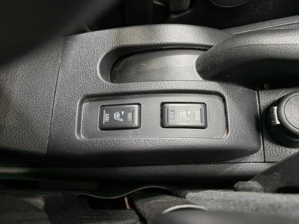 Nissan Tiida I Рестайлинг с пробегом 2013 года, цена 644 000 рублей, 212000 км, седан, Автокод Объявления