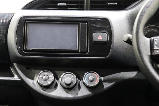 Toyota Vitz III (XP130) Рестайлинг с пробегом 2019 года, цена 980 000 рублей, 45774 км, хэтчбек, Автокод Объявления