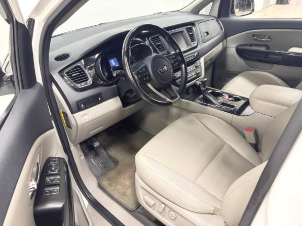 Kia Carnival III с пробегом 2018 года, цена 1 949 000 рублей, 80552 км, минивэн, Автокод Объявления