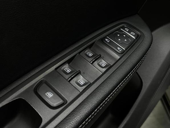 Renault Arkana I с пробегом 2019 года, цена 1 649 000 рублей, 109913 км, внедорожник, Автокод Объявления