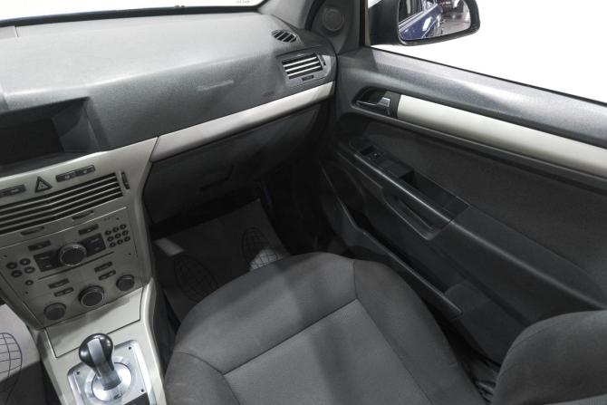 Opel Astra H с пробегом 2008 года, цена 379 000 рублей, 183000 км, хэтчбек, Автокод Объявления