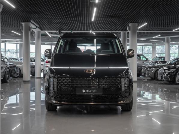 Hyundai Staria I с пробегом 2026 года, цена 9 900 000 рублей, 14 км, минивэн, Автокод Объявления
