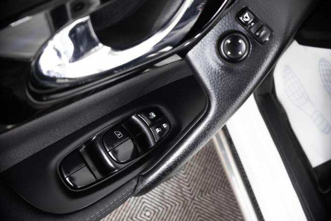 Nissan Qashqai II с пробегом 2014 года, цена 1 649 000 рублей, 134250 км, внедорожник, Автокод Объявления