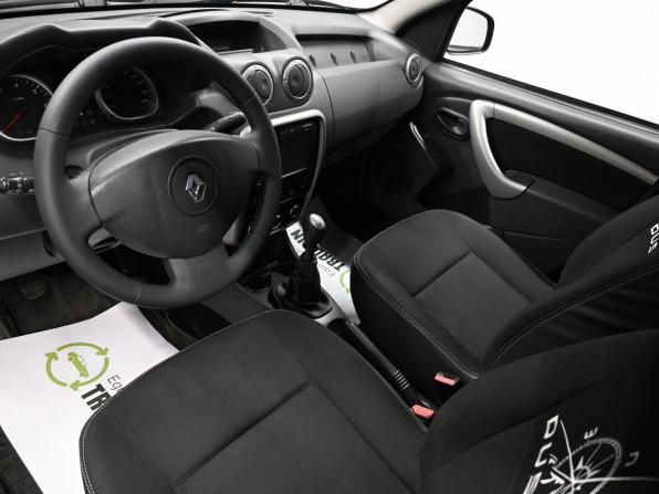 Renault Duster I с пробегом 2015 года, цена 865 000 рублей, 262147 км, внедорожник, Автокод Объявления