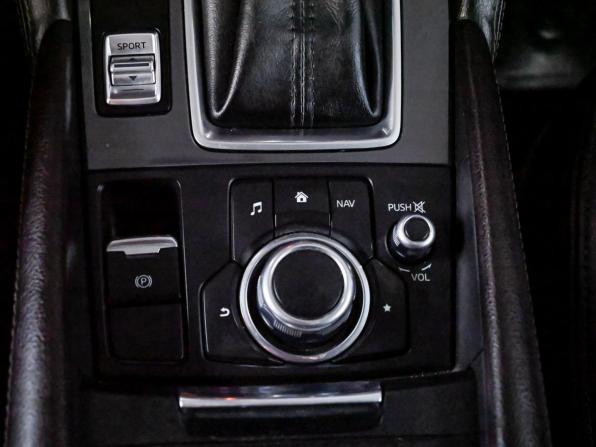 Mazda 6 III (GJ) Рестайлинг с пробегом 2017 года, цена 1 780 000 рублей, 180731 км, седан, Автокод Объявления