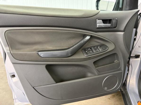 Ford Kuga I с пробегом 2011 года, цена 1 047 000 рублей, 137798 км, внедорожник, Автокод Объявления
