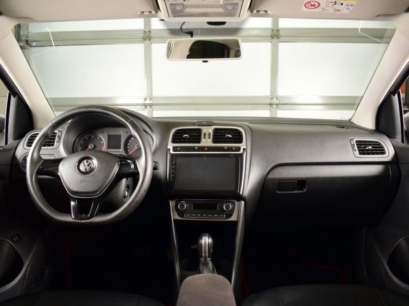 Volkswagen Polo V Рестайлинг с пробегом 2016 года, цена 1 049 995 рублей, 149983 км, седан, Автокод Объявления