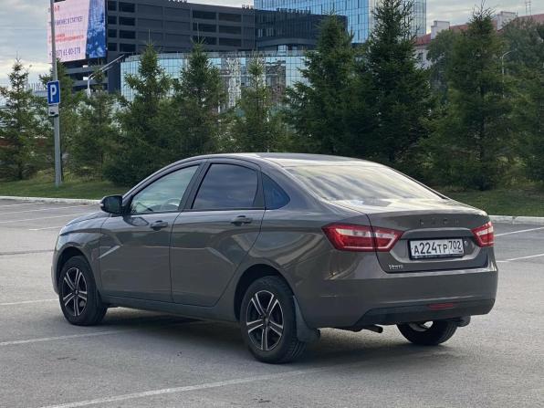Lada (ВАЗ) Vesta I с пробегом 2017 года, цена 720 000 рублей, 163421 км, седан, Автокод Объявления
