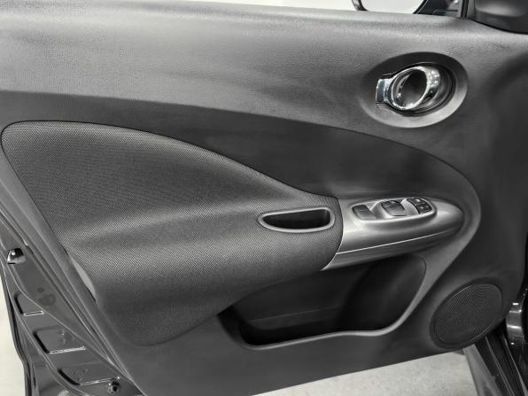 Nissan Juke I с пробегом 2012 года, цена 1 170 000 рублей, 130300 км, внедорожник, Автокод Объявления
