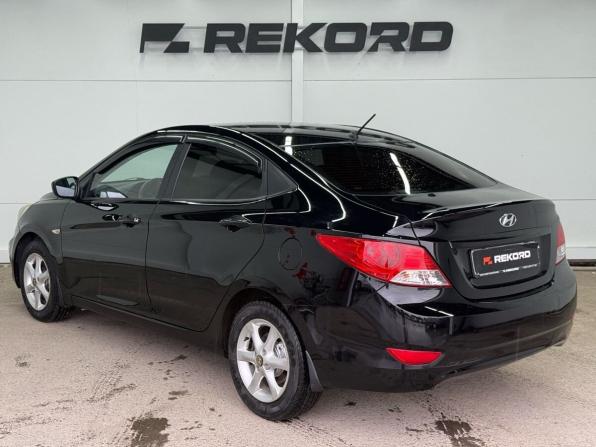 Hyundai Solaris I с пробегом 2011 года, цена 949 000 рублей, 159000 км, седан, Автокод Объявления