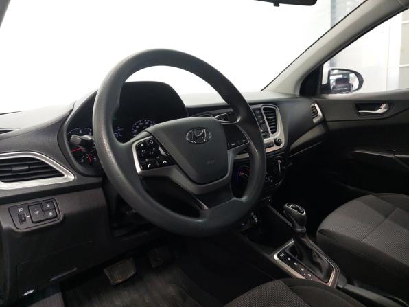 Hyundai Solaris II Рестайлинг с пробегом 2020 года, цена 1 550 000 рублей, 109000 км, седан, Автокод Объявления