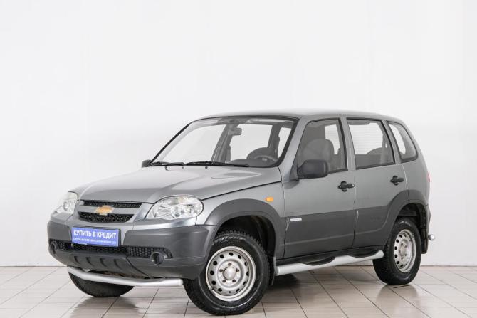 Chevrolet Niva I Рестайлинг с пробегом 2011 года, цена 849 000 рублей, 50000 км, внедорожник, Автокод Объявления