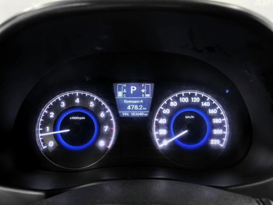 Hyundai Solaris I Рестайлинг Новосибирск  - изображение 18