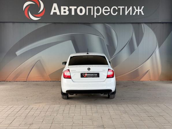 Skoda Rapid I Рестайлинг с пробегом 2019 года, цена 1 435 000 рублей, 92090 км, лифтбек, Автокод Объявления
