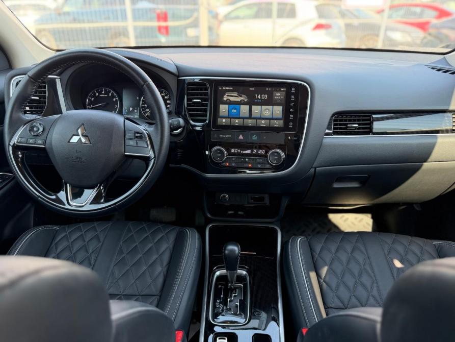 Mitsubishi Outlander III Рестайлинг 3 Набережные Челны  - изображение 24