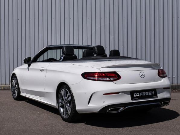 Mercedes-Benz C-Класс IV (W205) Рестайлинг с пробегом 2021 года, цена 4 799 000 рублей, 62356 км, кабриолет, Автокод Объявления