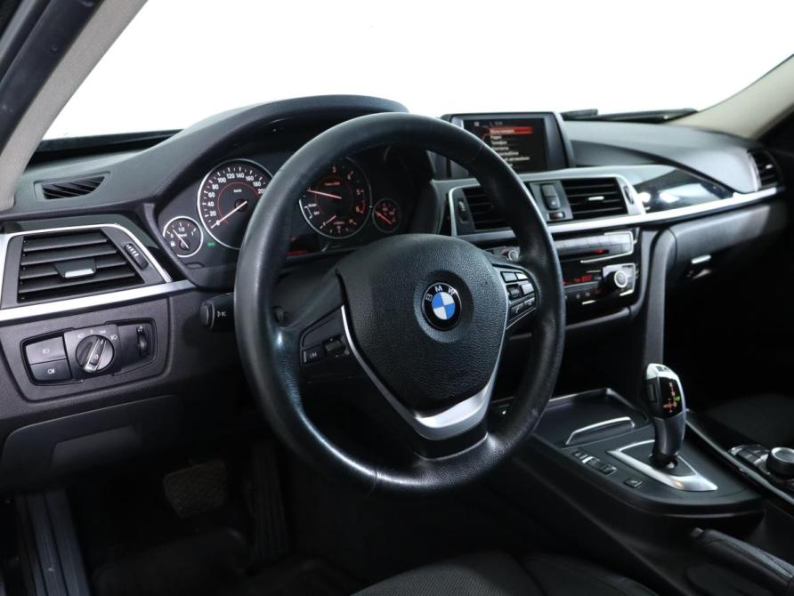 BMW 3 серии VI (F3x) Рестайлинг Санкт-Петербург  - изображение 13