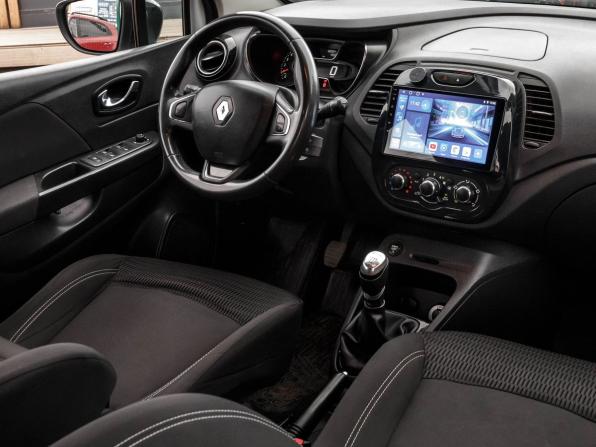 Renault Kaptur I с пробегом 2017 года, цена 1 366 000 рублей, 188994 км, внедорожник, Автокод Объявления