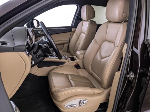 Porsche Macan I Рестайлинг с пробегом 2020 года, цена 5 300 000 рублей, 62411 км, внедорожник, Автокод Объявления