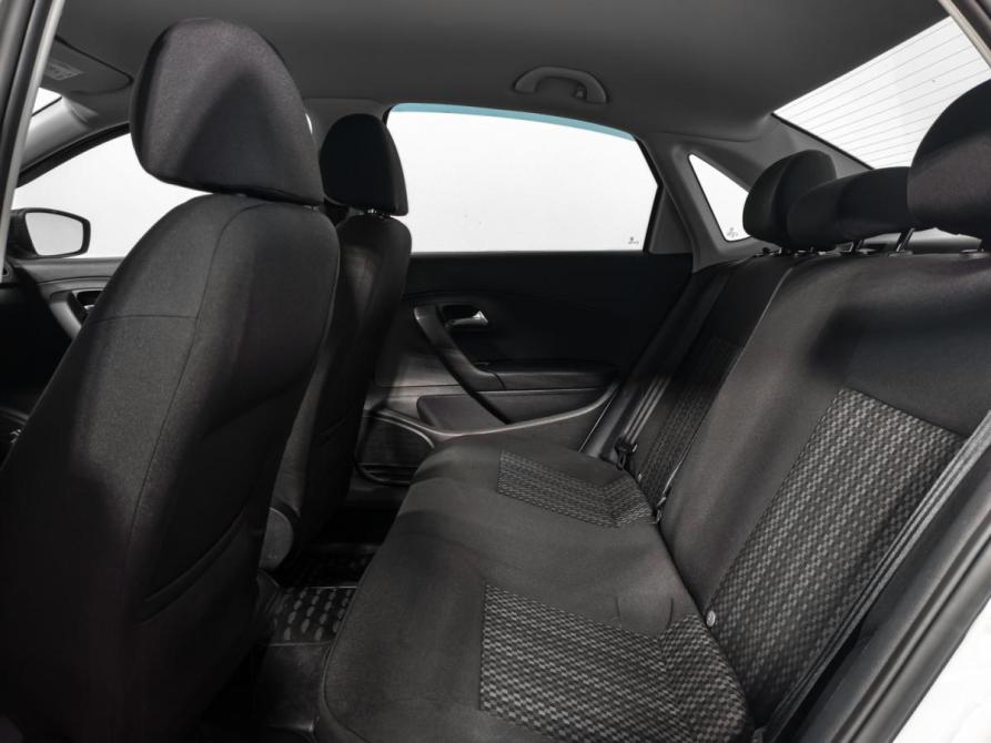 Volkswagen Polo V Рестайлинг Санкт-Петербург  - изображение 12