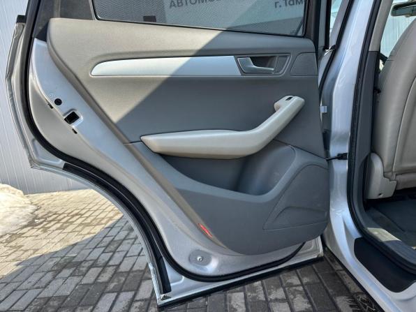 Audi Q5 I (8R) с пробегом 2010 года, цена 1 160 000 рублей, 297000 км, внедорожник, Автокод Объявления