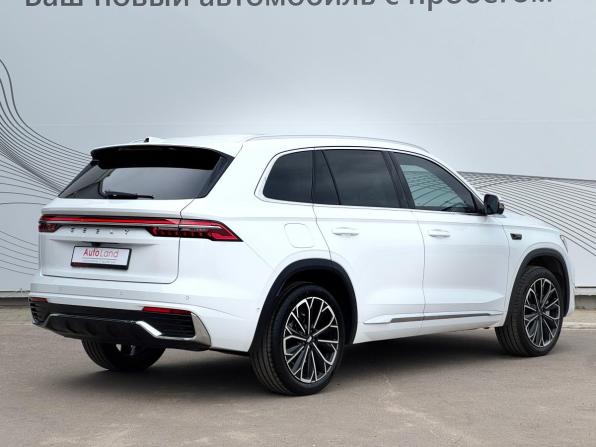 Geely Monjaro I Рестайлинг с пробегом 2025 года, цена 3 850 000 рублей, 5822 км, внедорожник, Автокод Объявления