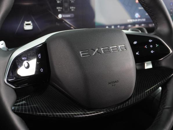 Exeed TXL I Рестайлинг 2 с пробегом 2024 года, цена 3 014 000 рублей, 24118 км, внедорожник, Автокод Объявления