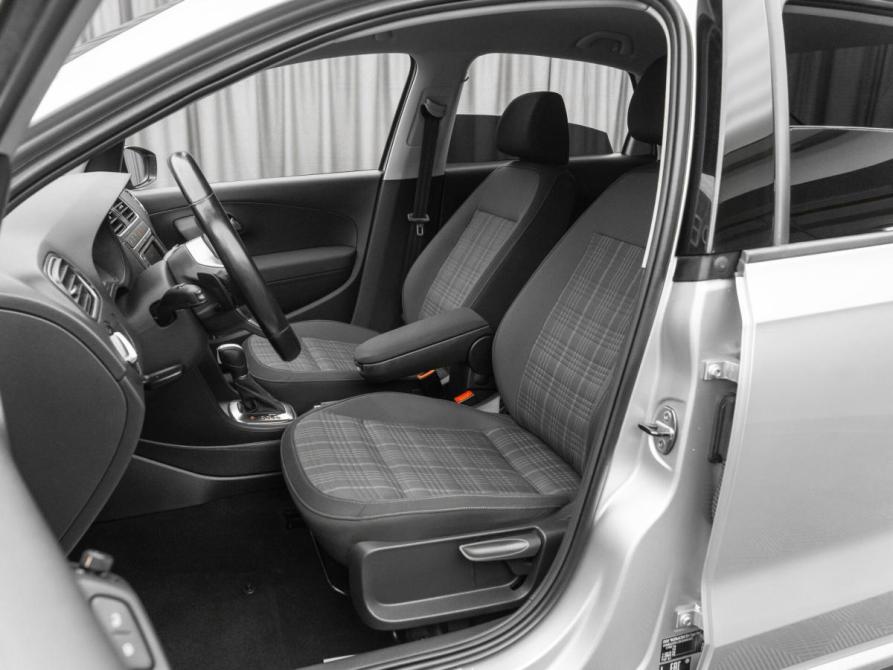 Volkswagen Polo V Рестайлинг Москва  - изображение 9