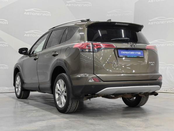 Toyota RAV4 IV (XA40) Рестайлинг с пробегом 2017 года, цена 2 500 000 рублей, 194000 км, внедорожник, Автокод Объявления