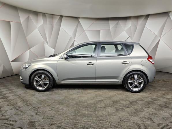Kia Ceed I Рестайлинг с пробегом 2012 года, цена 785 000 рублей, 154107 км, хэтчбек, Автокод Объявления