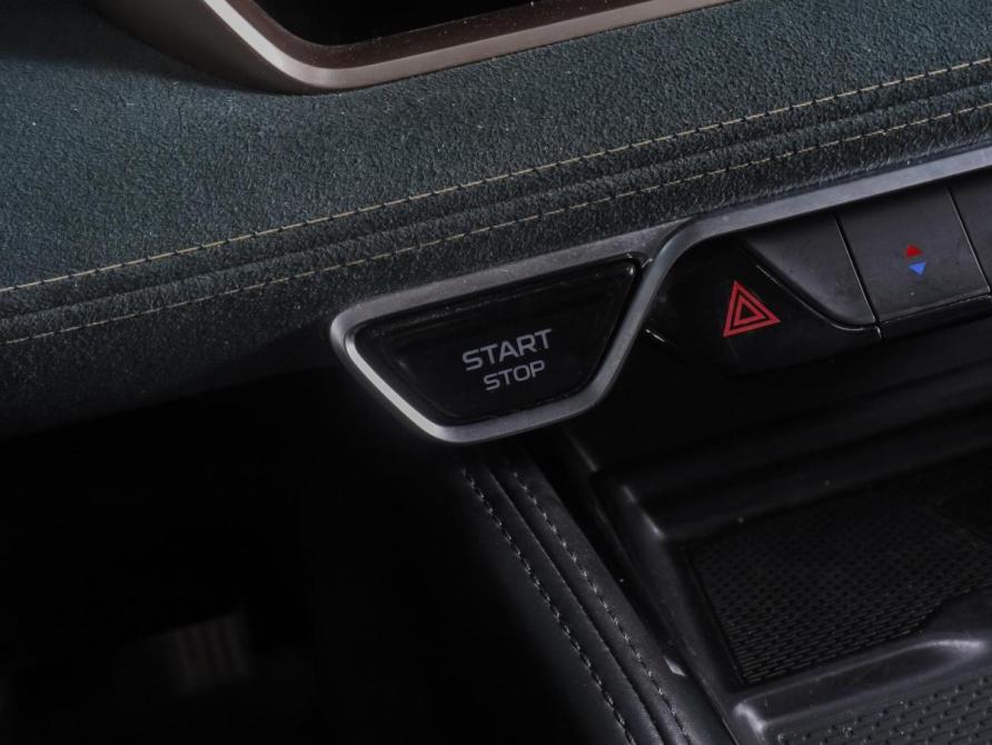 Geely Monjaro I Ростов-на-Дону  - изображение 17