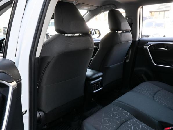 Toyota RAV4 V (XA50) с пробегом 2021 года, цена 3 719 000 рублей, 65514 км, внедорожник, Автокод Объявления