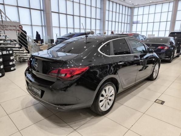 Opel Astra J Рестайлинг с пробегом 2013 года, цена 750 000 рублей, 233026 км, седан, Автокод Объявления