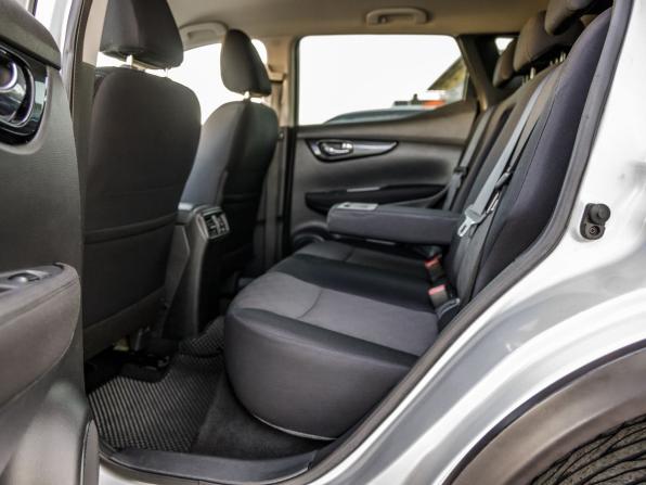 Nissan Qashqai II с пробегом 2017 года, цена 1 698 000 рублей, 111242 км, внедорожник, Автокод Объявления