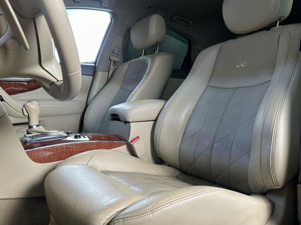 Infiniti FX II (S51) Рестайлинг с пробегом 2012 года, цена 2 250 000 рублей, 127026 км, внедорожник, Автокод Объявления