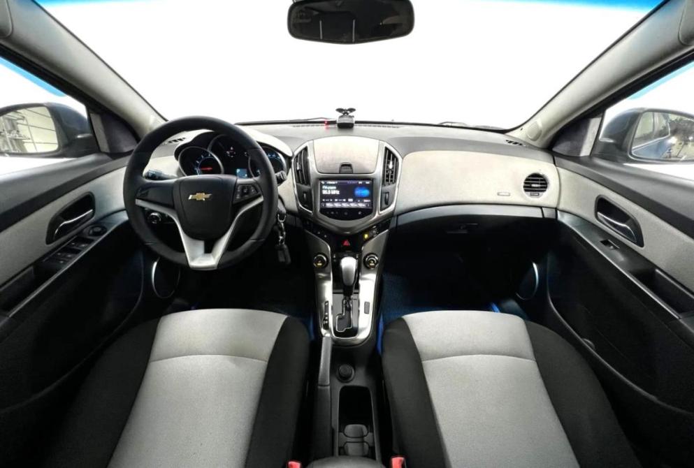 Chevrolet Cruze I Рестайлинг Нижний Новгород  - изображение 14