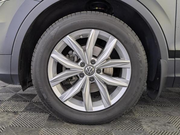 Volkswagen Tiguan II с пробегом 2018 года, цена 2 550 000 рублей, 168658 км, внедорожник, Автокод Объявления
