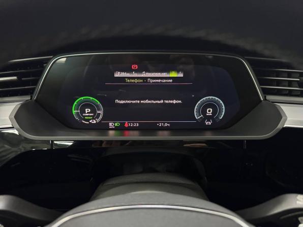 Audi e-tron Sportback I с пробегом 2022 года, цена 4 999 000 рублей, 26000 км, внедорожник, Автокод Объявления