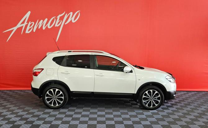 Nissan Qashqai I Рестайлинг с пробегом 2012 года, цена 1 030 000 рублей, 174000 км, внедорожник, Автокод Объявления