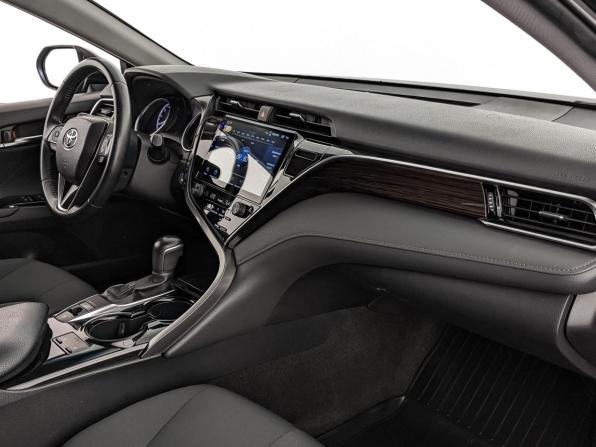 Toyota Camry VIII (XV70) с пробегом 2019 года, цена 2 690 000 рублей, 95193 км, седан, Автокод Объявления