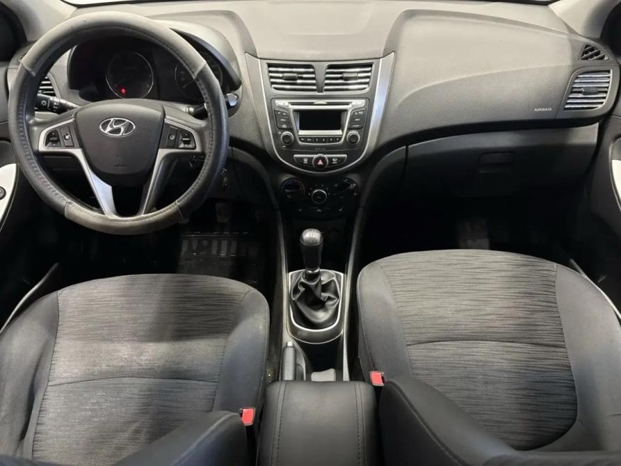 Hyundai Solaris I Рестайлинг Саратов  - изображение 7