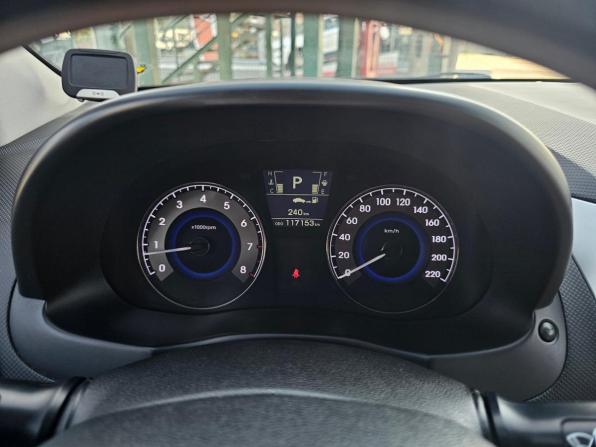 Hyundai Solaris I с пробегом 2013 года, цена 860 000 рублей, 117152 км, хэтчбек, Автокод Объявления