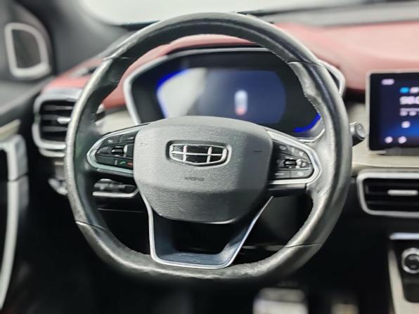 Geely Coolray I с пробегом 2023 года, цена 1 555 000 рублей, 90253 км, внедорожник, Автокод Объявления