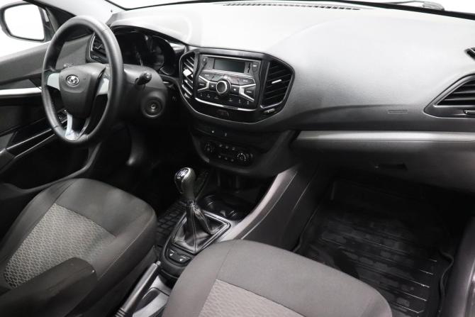 Lada (ВАЗ) Vesta I с пробегом 2017 года, цена 738 000 рублей, 154055 км, седан, Автокод Объявления