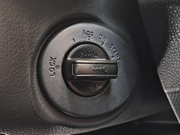 Nissan Tiida I Рестайлинг с пробегом 2010 года, цена 750 000 рублей, 189968 км, седан, Автокод Объявления