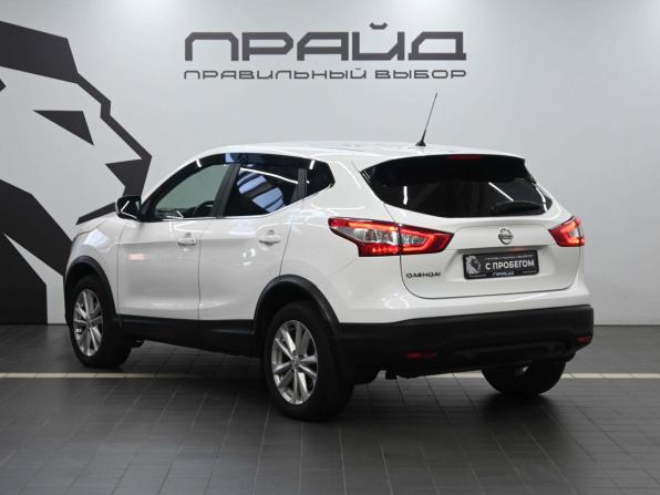 Nissan Qashqai II с пробегом 2016 года, цена 1 779 900 рублей, 86000 км, внедорожник, Автокод Объявления