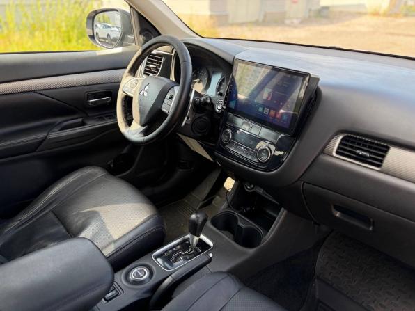 Mitsubishi Outlander III с пробегом 2012 года, цена 865 000 рублей, 364000 км, внедорожник, Автокод Объявления